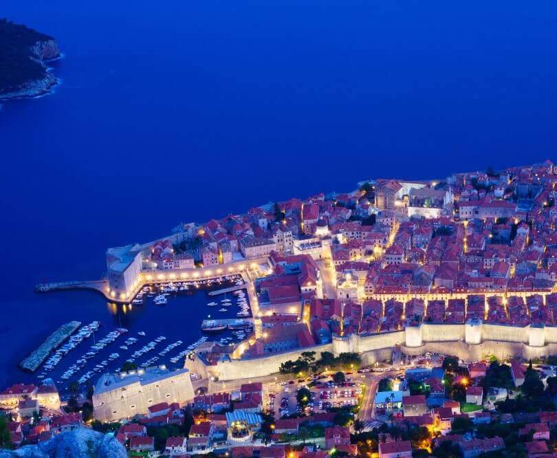 What to do in Dubrovnik at night - Old port